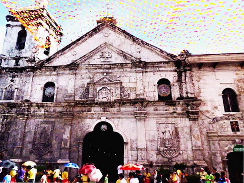 ฟูด ดิสทริค โฮสเทล เซบู เซ็นทรัล Cebu ภายนอก รูปภาพ